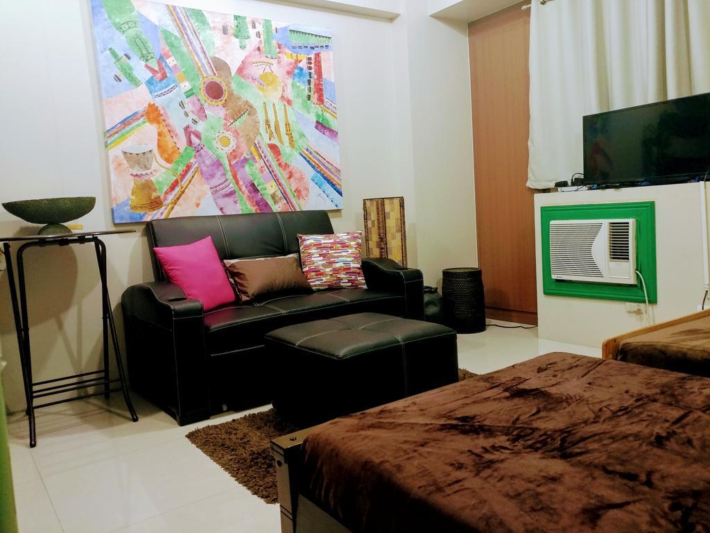One Palm Tree Villas By Mary Manille Extérieur photo